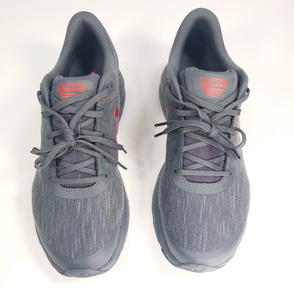 Under Armour Charged Escape 3 Evo Chrome 3024620-100 Men's Running sneakers 9.5 - Picture 4 of 9